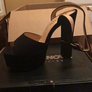 Black Heels- WILLING TO EXCHANGE!